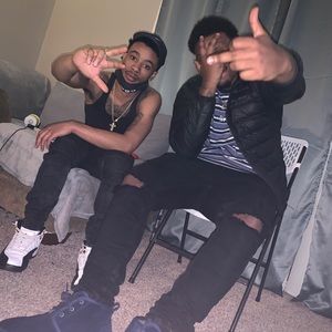 Meet your Posher, Elian